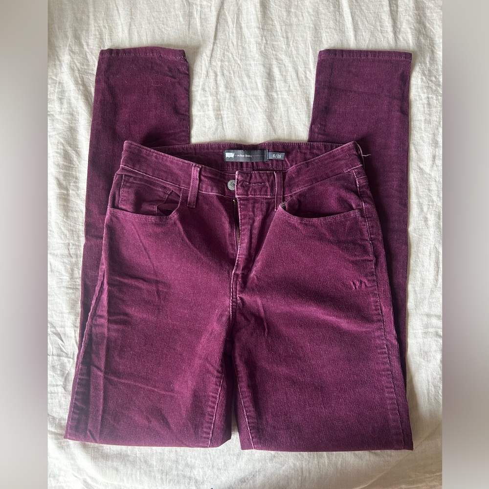 Levi's velvet slim jeans